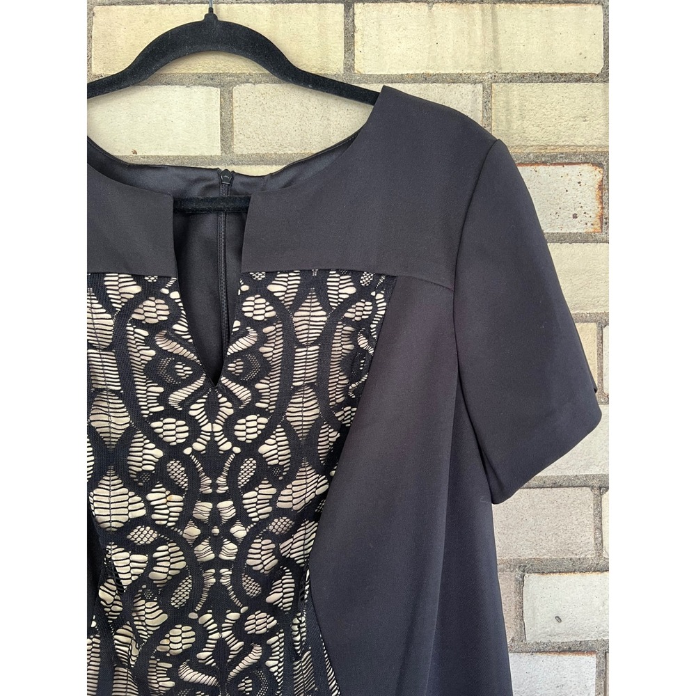 Connected Apparel Black Lace Panel Sheath Dress Size 16W Short Sleeve - Picture 3 of 5